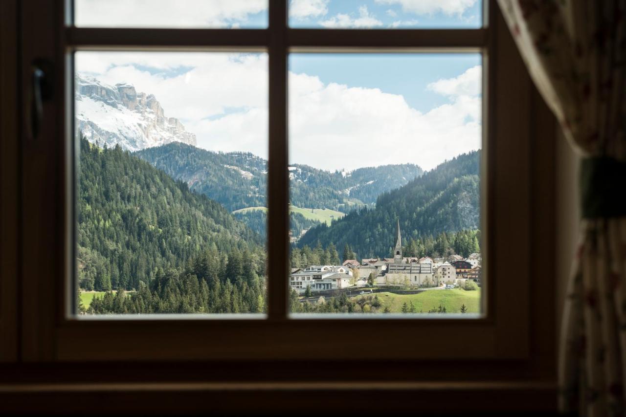 Piculin Alpin Apartments San Martino in Badia Exterior foto